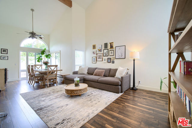 52 Carriage Hill Lane, Laguna Hills CA: https://media.crmls.org/mediaz/0d242442-4eae-412f-ab9a-e8dac84aea09.jpg