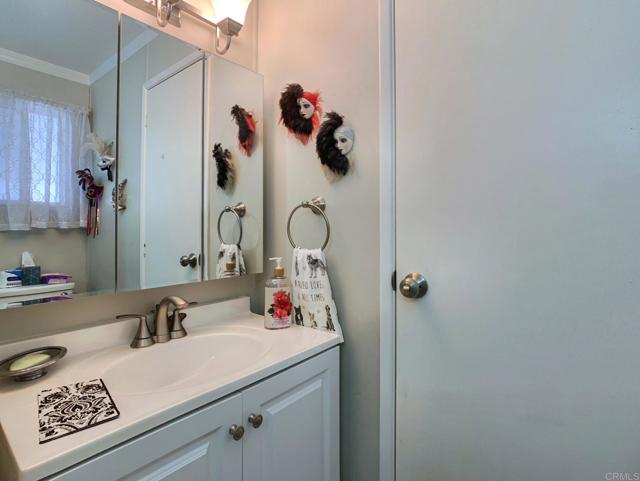 1351 Pepper Drive, El Cajon CA: https://media.crmls.org/mediaz/0d2491fc-84f0-4089-8f2b-1d6864d790b2.jpg