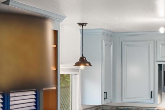 2154 Dumbarton Avenue, East Palo Alto CA: https://media.crmls.org/mediaz/0d24c04e-6973-4162-8200-315adf1529b9.jpg