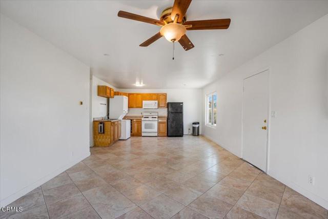 Detail Gallery Image 12 of 15 For 218 S Steckel Dr Dr, Santa Paula,  CA 93060 - 2 Beds | 1 Baths