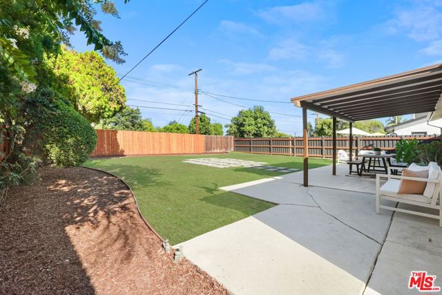 6520 Debs Avenue, West Hills CA: https://media.crmls.org/mediaz/0d268973-d3d3-46d6-bd59-1f965217e1f2.jpg