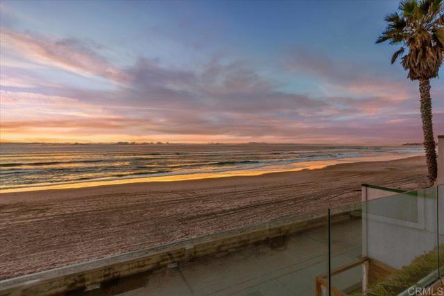 Detail Gallery Image 41 of 57 For 3709 Ocean Front Walk, San Diego,  CA 92109 - 3 Beds | 3/1 Baths