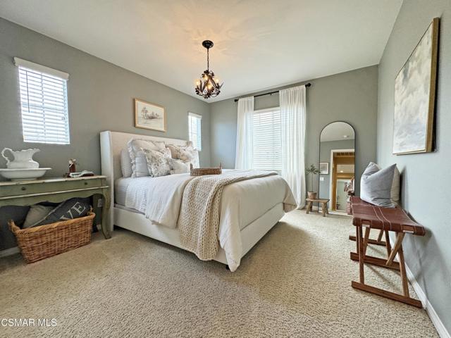 4950 Via Aurora, Newbury Park CA: https://media.crmls.org/mediaz/0d28d81c-d618-4810-8fb1-87a589fa617e.jpg
