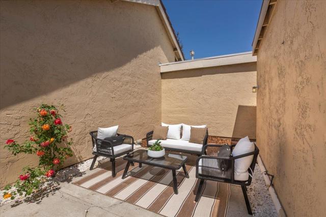 266 Truckee Lane, San Jose CA: https://media.crmls.org/mediaz/0d2a684b-331b-402c-90b1-5bf869abcd97.jpg