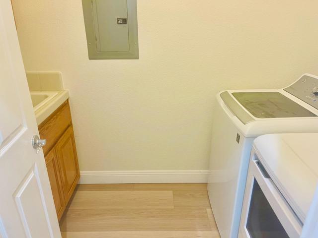 2958 Bresso Drive, Livermore CA: https://media.crmls.org/mediaz/0d2c5999-d484-46b1-b46b-62cd2029f873.jpg