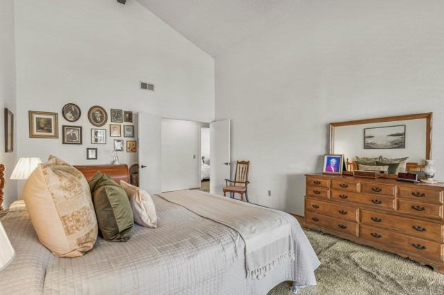 5420 Mirar Court, Bonita CA: https://media.crmls.org/mediaz/0d2dd1b4-d5ab-4523-9538-aeba5bacb2e3.jpg