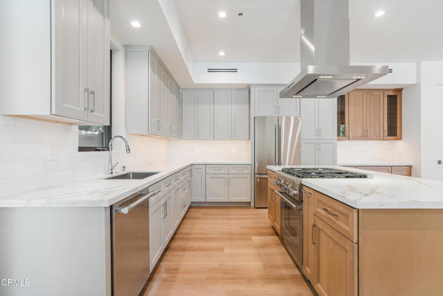 Detail Gallery Image 52 of 68 For 2821 Los Robles Rd, Thousand Oaks,  CA 91362 - 3 Beds | 2/1 Baths