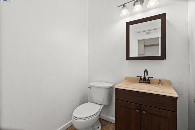 2205 Mark Twain, Antioch CA: https://media.crmls.org/mediaz/0d302da2-6956-469b-84ef-af3291e13b70.jpg