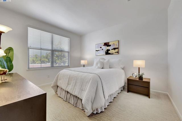 20500 Town Center Ln, Cupertino CA: https://media.crmls.org/mediaz/0d3164f3-1baa-4585-9ce5-e95c25d80c4f.jpg