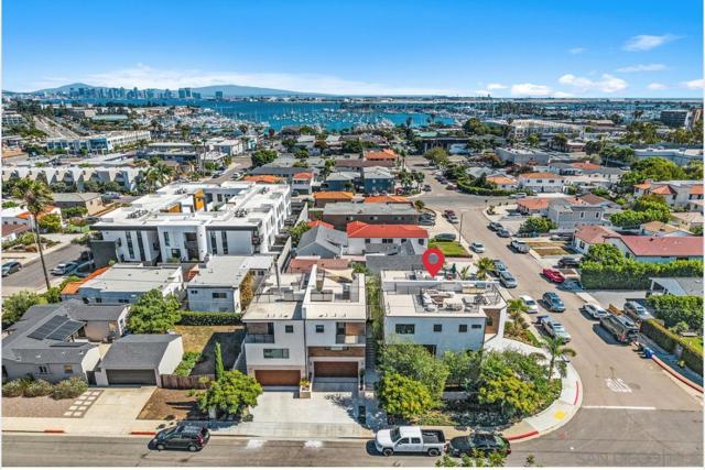 3144 Emerson St, San Diego CA: https://media.crmls.org/mediaz/0d328742-a650-43f2-87a5-ddedc14889b7.jpg