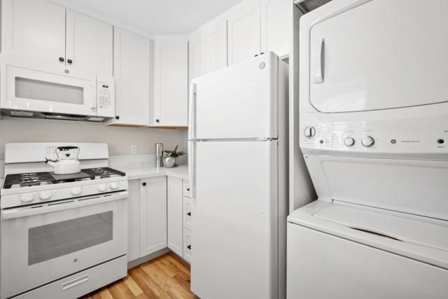 2768 Kilconway Lane, South San Francisco CA: https://media.crmls.org/mediaz/0d32b1c7-e0a4-47b4-a84d-aa44f9111d22.jpg