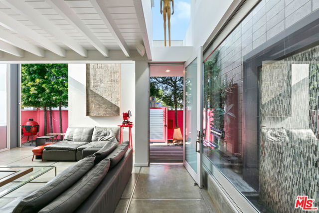 1430 Abbot Kinney Boulevard, Venice CA: https://media.crmls.org/mediaz/0d32d55a-d490-4bc0-a811-e1be8077c95e.jpg