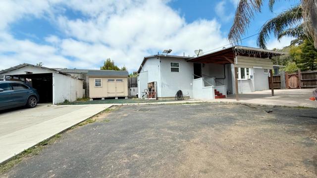 10923 Foothill Boulevard, Oakland CA: https://media.crmls.org/mediaz/0d3323dc-05c1-4c6e-9d7c-dc9528cb5492.jpg