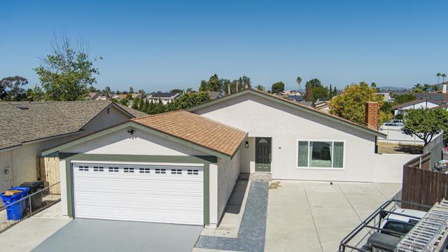 10805 Eberly Ct, San Diego CA: https://media.crmls.org/mediaz/0d343f11-3938-482d-b550-254052e7f5bf.jpg