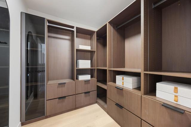 758 Sequoia Avenue, San Mateo CA: https://media.crmls.org/mediaz/0d34ad63-ec1f-4340-9951-c64ef6499eca.jpg