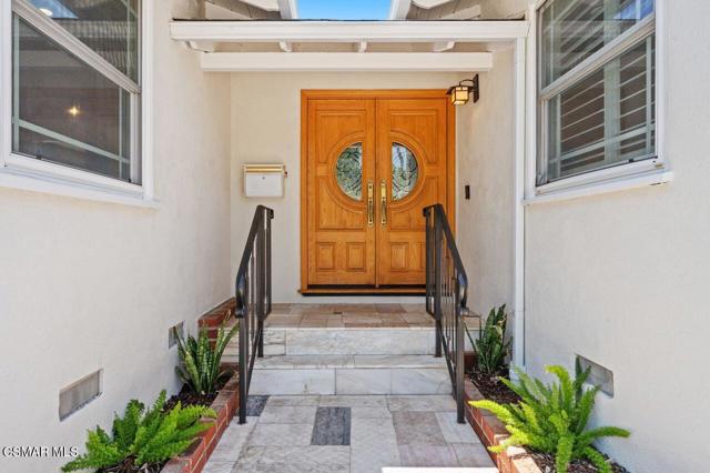 7427 Sausalito Avenue, West Hills CA: https://media.crmls.org/mediaz/0d35045b-f9de-40cd-85ac-332530d85d95.jpg
