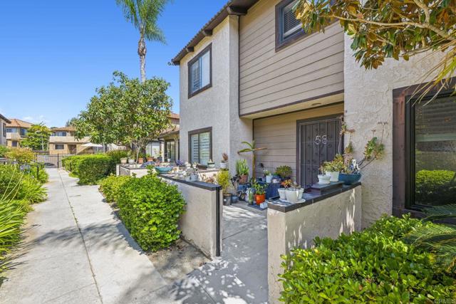 955 Postal Way, Vista CA: https://media.crmls.org/mediaz/0d362fea-eee8-4e60-ba30-b9fe0bd5d8b4.jpg