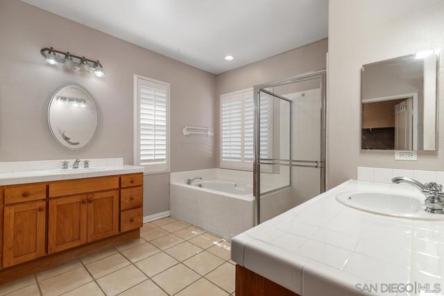 11357 Wills Creek Rd, San Diego CA: https://media.crmls.org/mediaz/0d3676c7-4f65-45f1-a319-5035a15ca9d5.jpg