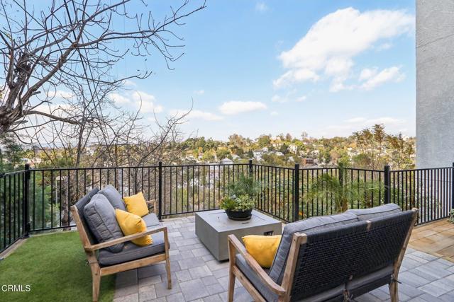 1891 Lucretia Avenue, Los Angeles CA: https://media.crmls.org/mediaz/0d370cd8-6fda-4678-b95a-47e3253b0931.jpg