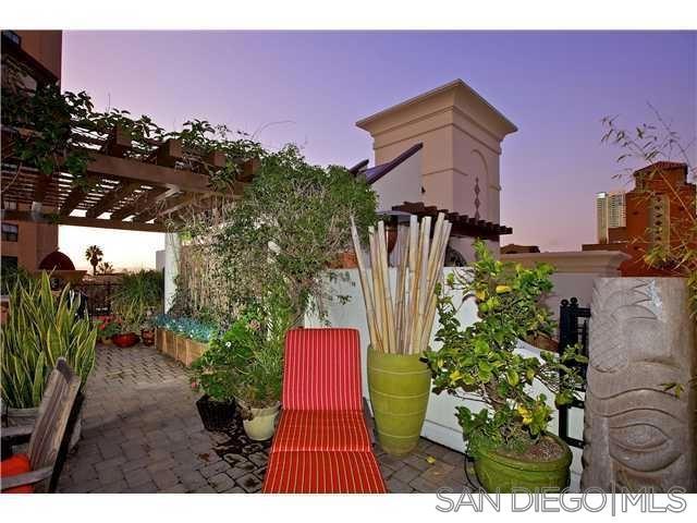 744 Harbor Dr. - photo 6