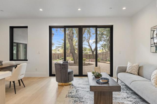 18061 Saratoga Los Gatos Road, Monte Sereno CA: https://media.crmls.org/mediaz/0d38bbc1-031b-489c-a559-bf6100c95297.jpg