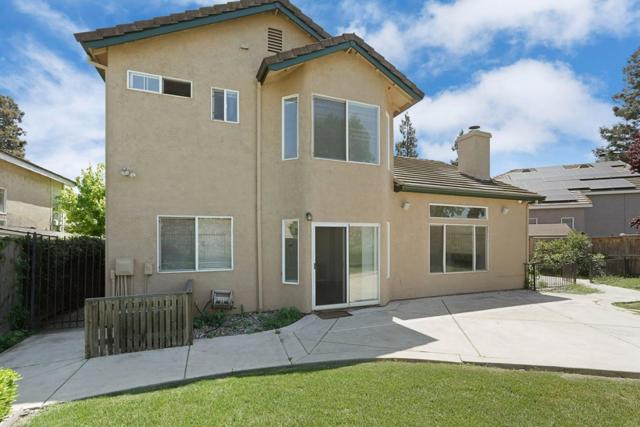 3157 Autumn Chase Circle, Stockton CA: https://media.crmls.org/mediaz/0d3ae4f5-4ecd-4bca-bbc6-b38a721f61ac.jpg