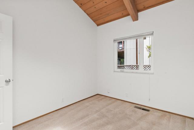 254 Aptos Beach Drive, Aptos CA: https://media.crmls.org/mediaz/0d3c444c-9826-453c-9b0d-4154bfcd5f61.jpg