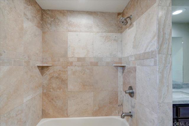 18434 Ramona View Drive, Ramona CA: https://media.crmls.org/mediaz/0d3d392c-3eb8-4942-a512-88cddd32619e.jpg