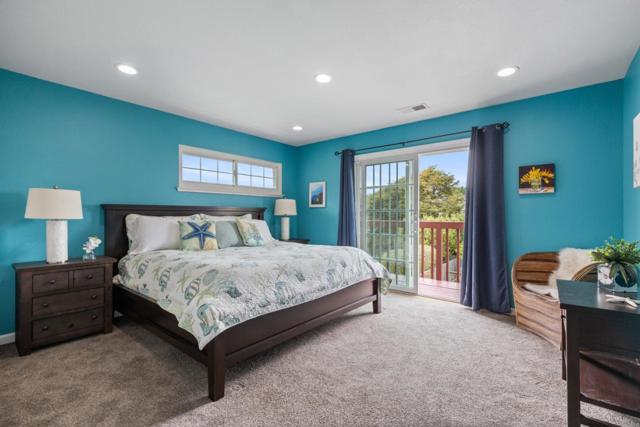 315 Valdez Avenue, Half Moon Bay CA: https://media.crmls.org/mediaz/0d3d7e23-502e-49f5-98a8-028599f599a2.jpg