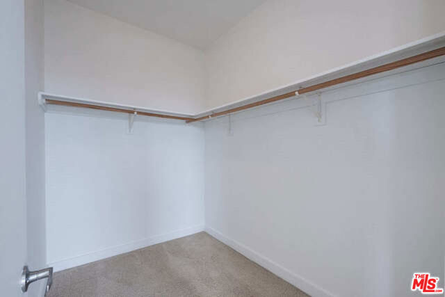 3810 Wilshire Boulevard, Los Angeles CA: https://media.crmls.org/mediaz/0d3df164-6250-46cc-8df2-6a7d77f7c334.jpg