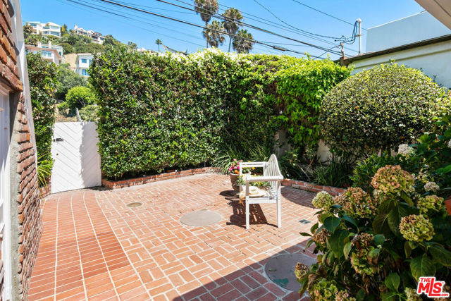 21400 PACIFIC COAST Highway photo 7