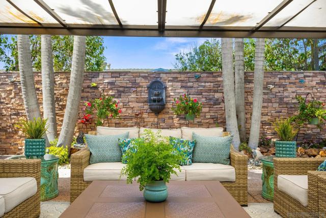 260 27Th St, Del Mar CA: https://media.crmls.org/mediaz/0d3fdf2f-0c0f-4b95-8da7-5af4b38c9900.jpg