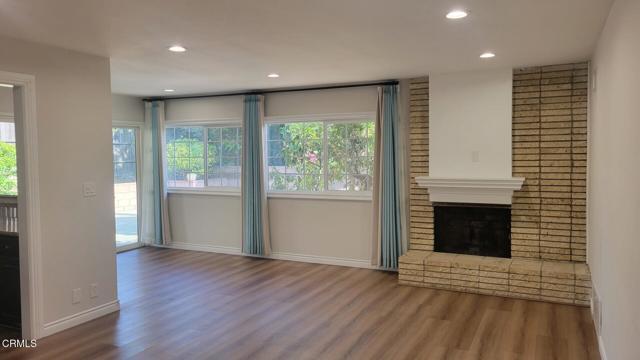 981 Moonbeam Drive, Monterey Park CA: https://media.crmls.org/mediaz/0d408d06-80dd-4c0e-a430-f03bbb296571.jpg