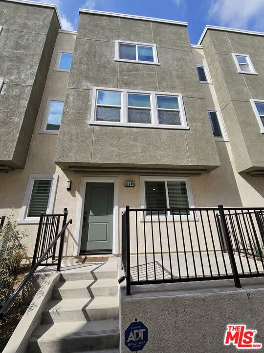 13248 Betz Boulevard photo 1