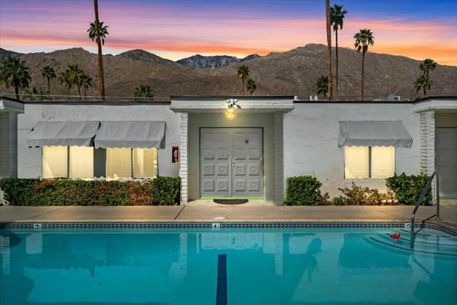 1595 S Indian Trail, Palm Springs CA: https://media.crmls.org/mediaz/0d424e66-a8d3-4977-84b5-61abbc8d0067.jpg