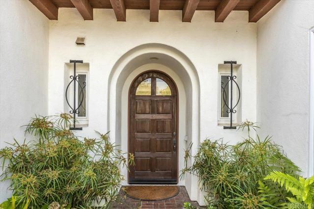 1328 Bulrush Court, Carlsbad CA: https://media.crmls.org/mediaz/0d433a4d-f970-4066-a6ab-45e694e46bb3.jpg