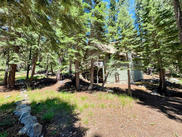 50858 Red Fir Terrace, Soda Springs CA: https://media.crmls.org/mediaz/0d444bb8-0d47-4e52-ba24-98855b35b7b8.jpg