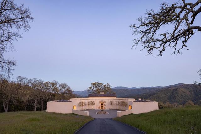 20 Long Ridge Trail, Carmel CA: https://media.crmls.org/mediaz/0d48e5a9-b393-494a-9a45-a31324f68758.jpg