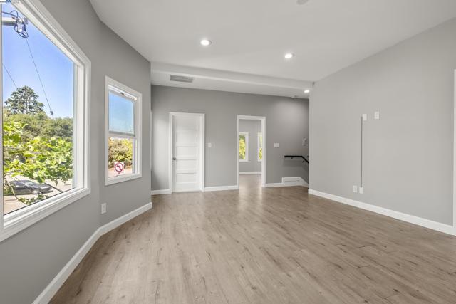 193 W Macarthur Blvd, Oakland CA: https://media.crmls.org/mediaz/0d48f2b2-0974-40e1-b4f6-df7595fcbad9.jpg