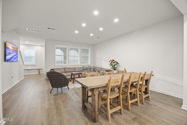 Detail Gallery Image 23 of 55 For 745 Winchester Dr, Oxnard,  CA 93036 - 4 Beds | 3/1 Baths