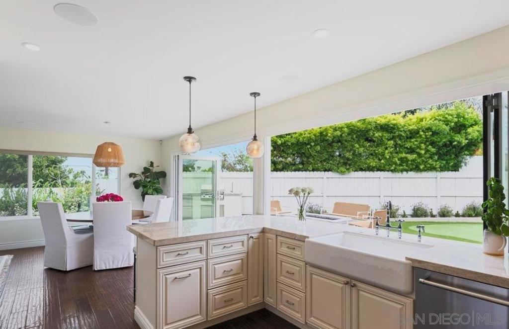 232 S Granados Ave - photo 4