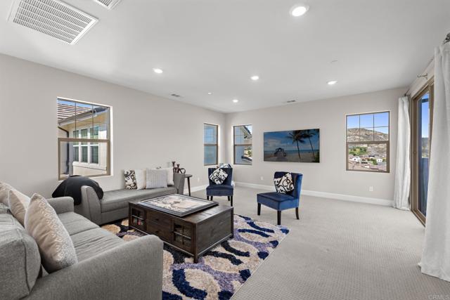 Detail Gallery Image 25 of 51 For 2944 Gait Way, Escondido,  CA 92029 - 5 Beds | 3/1 Baths
