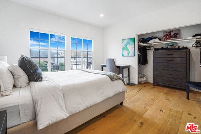 3485 Ridgeford Drive, Westlake Village CA: https://media.crmls.org/mediaz/0d4f1a93-b356-4ee6-87e4-5e36b1e7f5ab.jpg