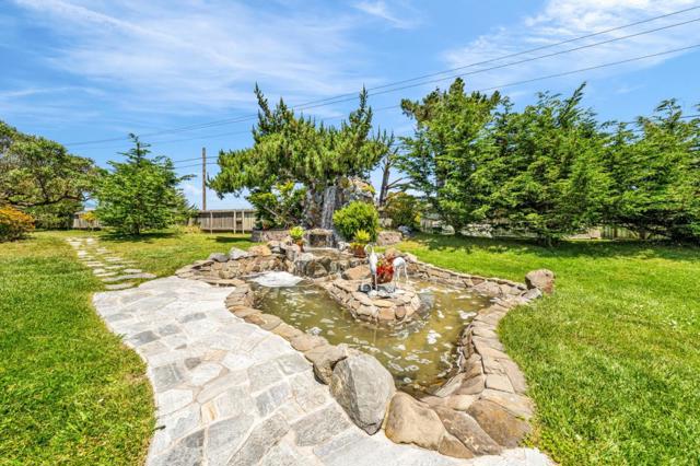 575 Dolores Avenue, Half Moon Bay CA: https://media.crmls.org/mediaz/0d4f5b9f-4430-412a-b0fa-d395645efc8b.jpg
