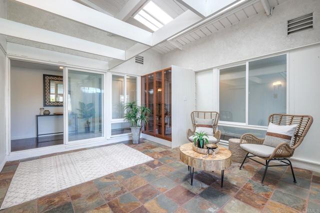 Detail Gallery Image 3 of 31 For 8835 Lake Ashmere Dr, San Diego,  CA 92119 - 4 Beds | 2 Baths