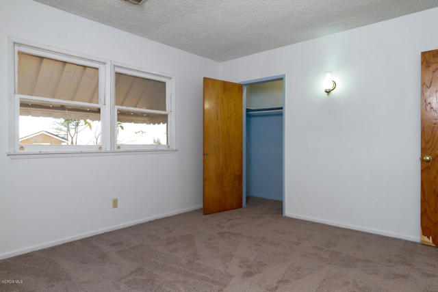 60 Natalie Way, Camarillo CA: https://media.crmls.org/mediaz/0d4fc032-fd6f-42e0-9c33-84c71b3fa237.jpg