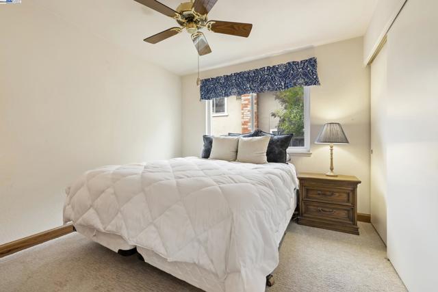 5145 Springdale Ave, Pleasanton CA: https://media.crmls.org/mediaz/0d4fcbfb-9305-49af-b7b1-6a85a1d9d8ed.jpg