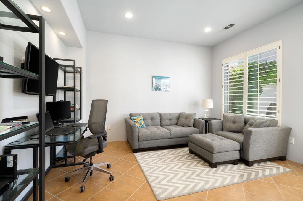 MLS #219098737DA img 12