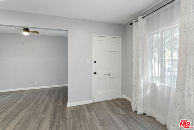 8056 Wakefield Avenue, Panorama City CA: https://media.crmls.org/mediaz/0d501bc5-f72f-4036-b459-260f8a10555a.jpg