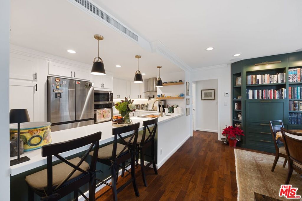 MLS #25608433 image #10